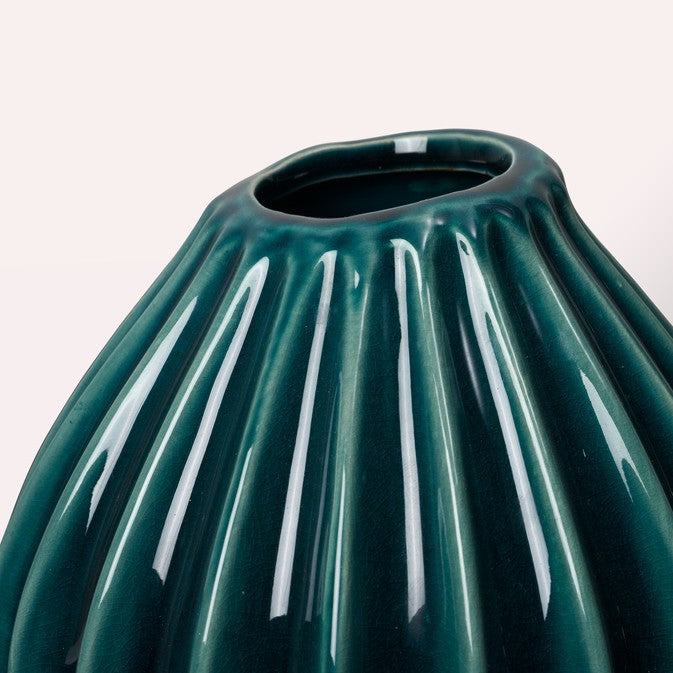 Wide Vase M