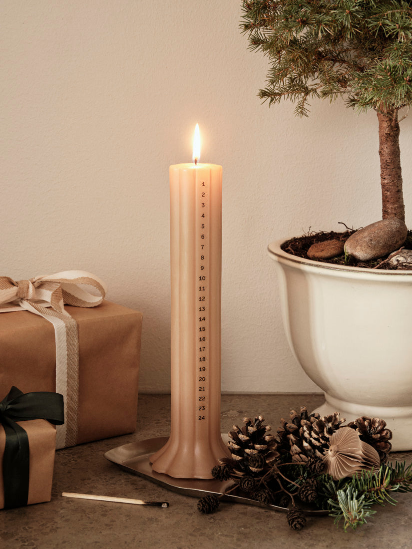 Heli Calendar Candle