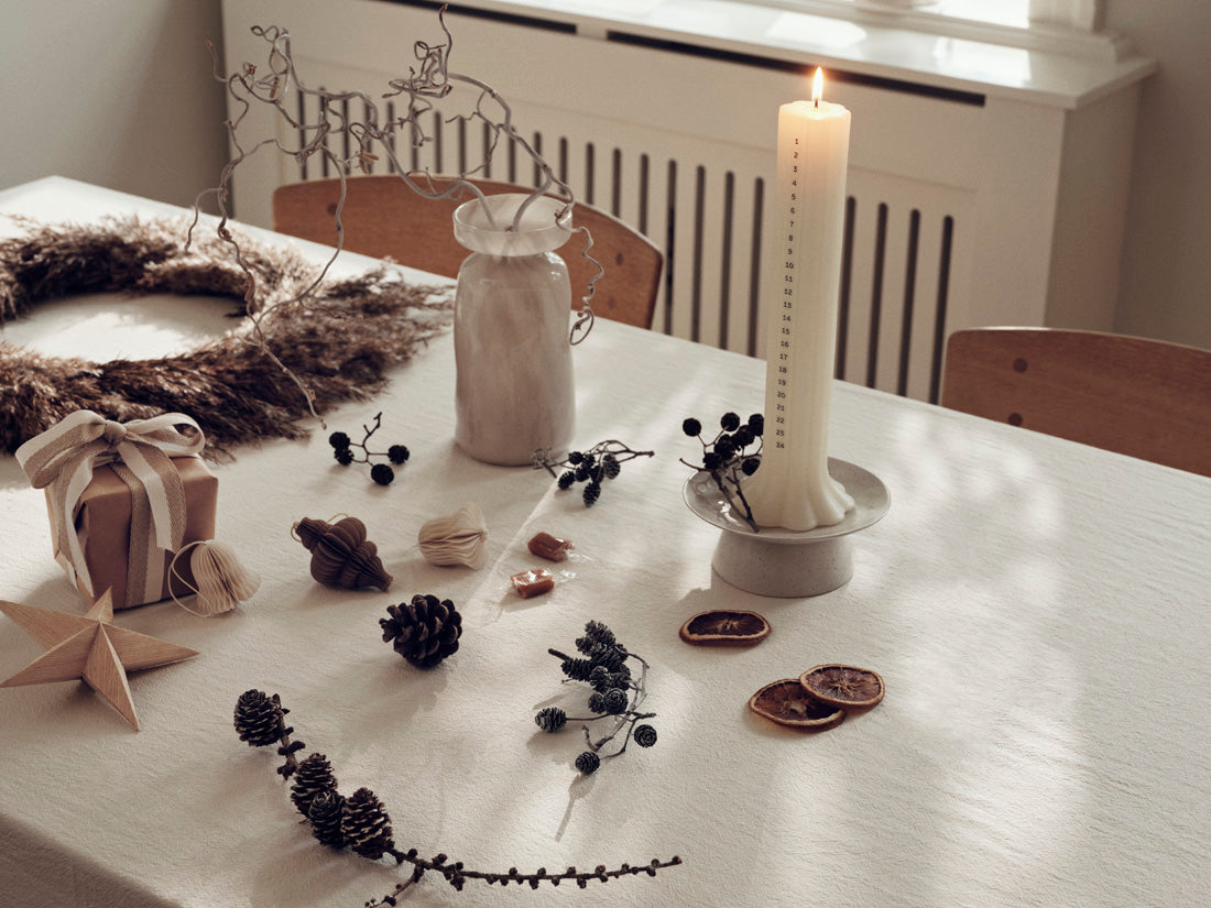 Heli Calendar Candle