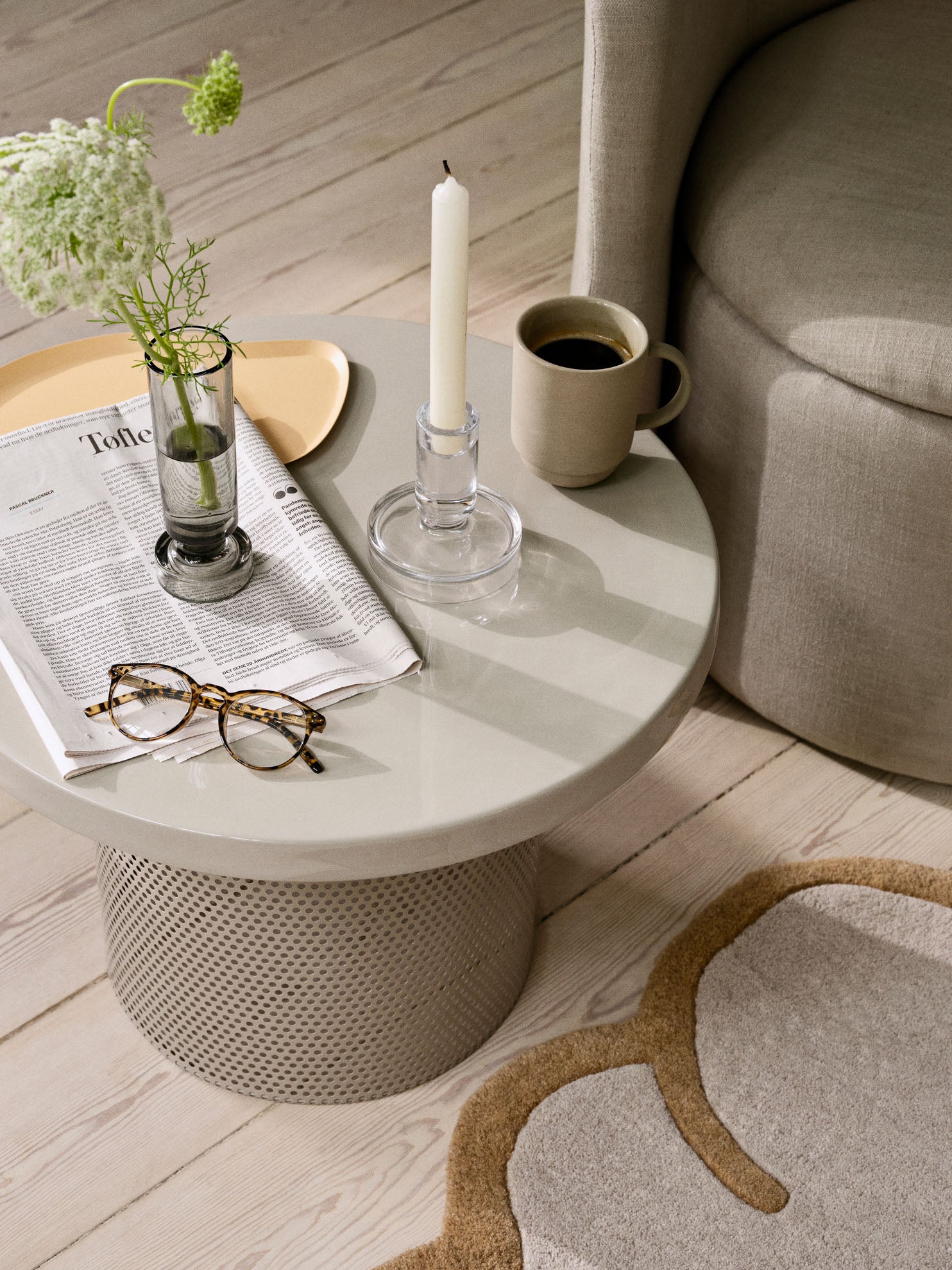 Tulina Table
